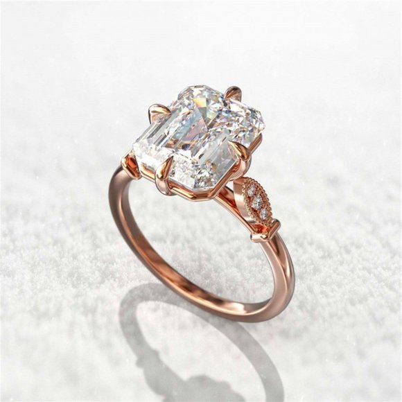 Rose gold Crystal square Shaped Wedding Ring - Picture 2 of 5